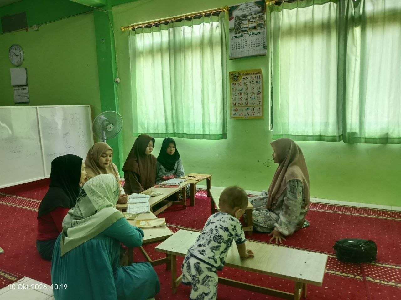 Tak Hanya Mengajar, Guru TPQ Khairul Qur’an Terus Belajar demi Cetak Generasi Qur’ani Berprestasi!